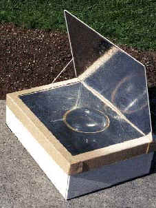 un esempio di forno solare a scatola